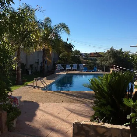 بيت ضيافة Golda Sol 3*