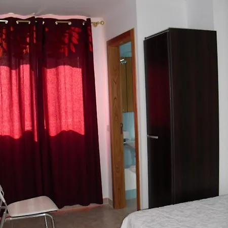 بيت ضيافة Golda Sol